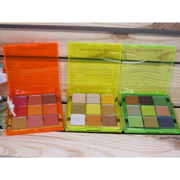 Makeup Revolution Neons Shadow Palettes Bundle - Picture 3 of 13